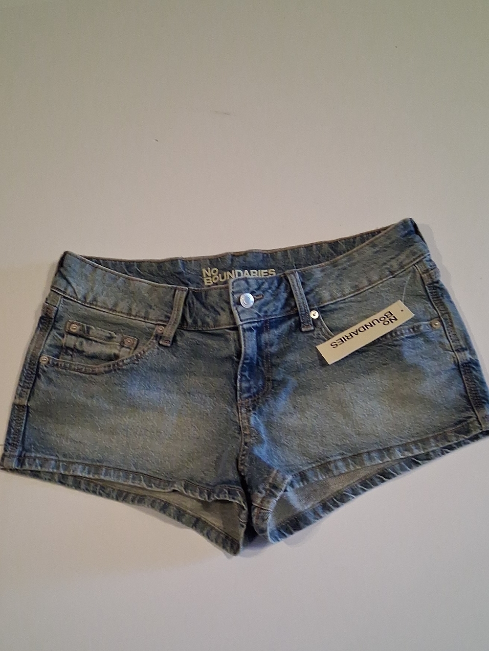 No Boundaries Shorts Size 12 NWT Denim